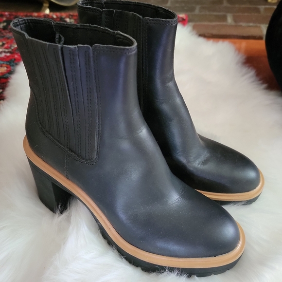 Dolce Vita H20 Caster Boots - Size 8 - Picture 6 of 8